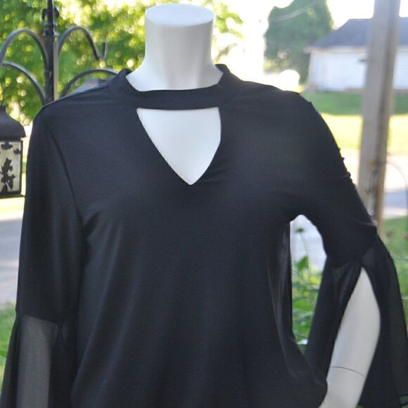 2/$15 Laurie Felt Size Small Black Blouse with Sheer Sleeves and choker neckli… - Picture 2 of 4
